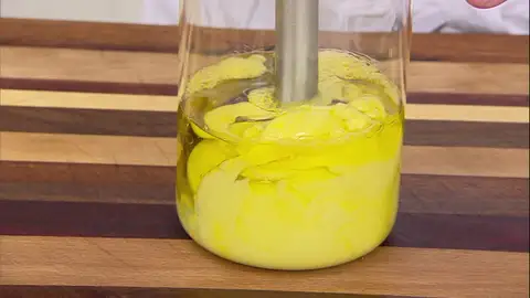 Elabora la mahonesa Elabora la mahonesa