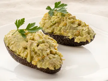 Karlos Arguiñano: aguacates rellenos, "una receta de 10" Karlos Arguiñano: aguacates rellenos, "una receta de 10"