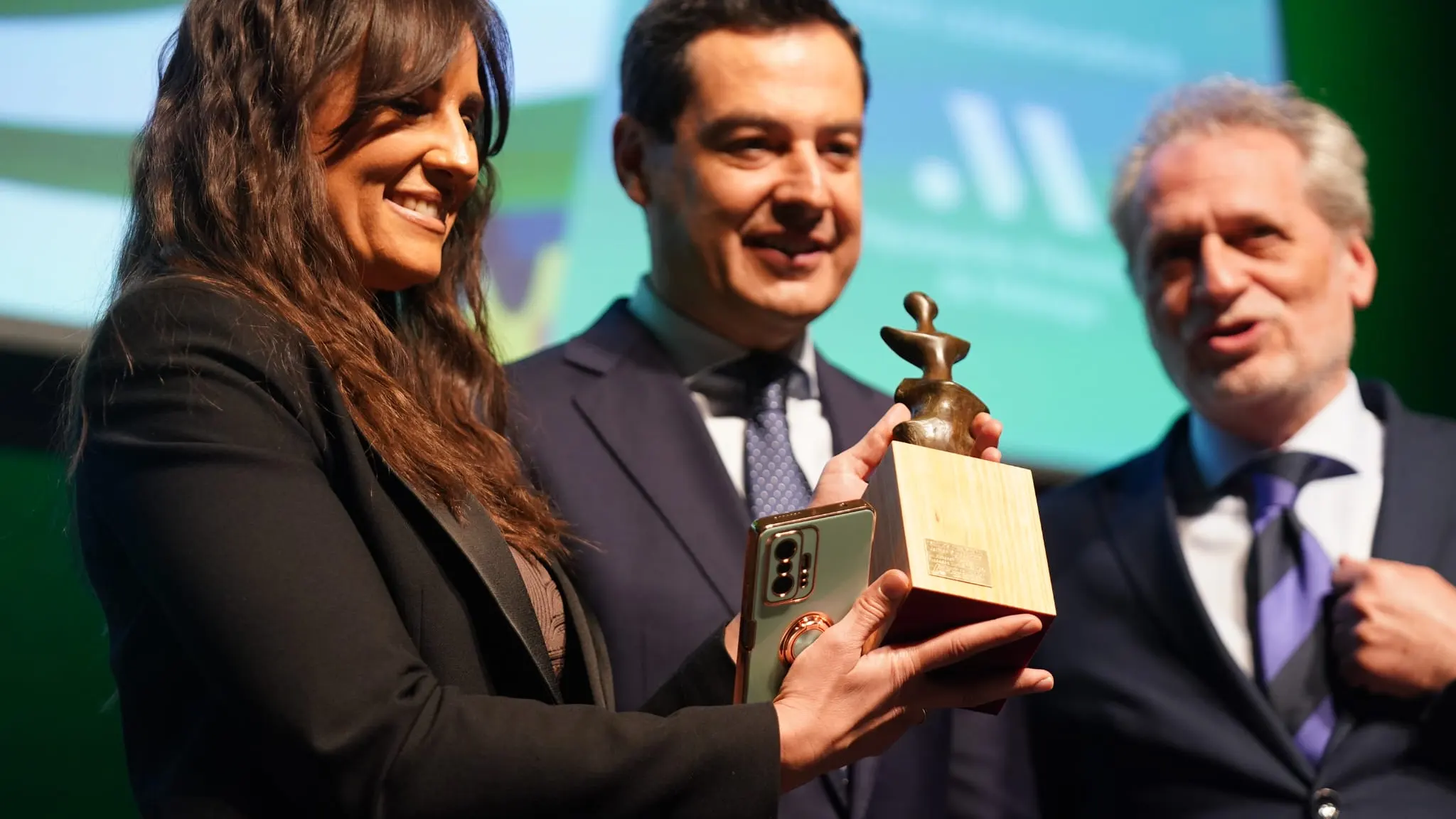 Lorena García recoge el Premio Meridiana 2023 Lorena García recoge el Premio Meridiana 2023