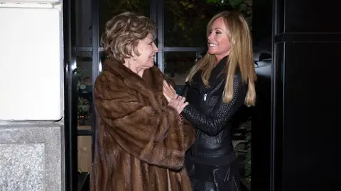 Lara Dibildos y su madre Laura Valenzuela Lara Dibildos y su madre Laura Valenzuela