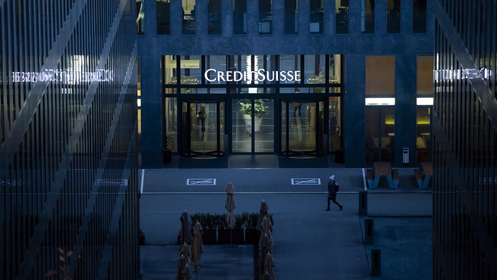 El Credit Suisse pide al banco central suizo que lo rescate con 54.000 millones de dólares