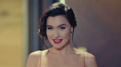 Ender sabotea la cena de Yildiz y Halit: “¡Qué bien queda mi anillo en tu dedo!”