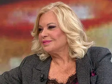 Hablamos con Bárbara Rey sobre sus fotografías con Juan Carlos I: "Nunca pensé que Ángel podría llegar a este extremo" Hablamos con Bárbara Rey sobre sus fotografías con Juan Carlos I: "Nunca pensé que Ángel podría llegar a este extremo"