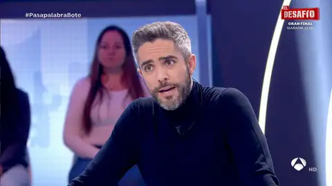 Roberto Leal antes de dar el bote en 'Pasapalabra' a Rafa Roberto Leal antes de dar el bote en 'Pasapalabra' a Rafa