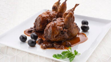 ¡Para amantes de los guisos! Receta de Codornices con aceitunas de Karlos Arguiñano