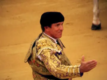 Manuel Díaz vive un nuevo momento histórico: ¡Torea con su padre en el público y sale a hombros! Manuel Díaz vive un nuevo momento histórico: ¡Torea con su padre en el público y sale a hombros!