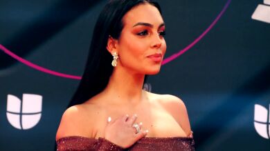 Georgina nos enseñó al gato callejero que llegó a casa de casualidad... ¡Y ya sabemos quién es su dueño!
