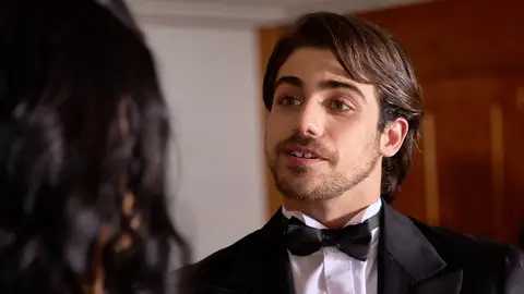 Maribel llega a la fiesta dejando sin palabras a Ciriaco: “Estás preciosa” Maribel llega a la fiesta dejando sin palabras a Ciriaco: “Estás preciosa”