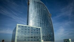 Hotel W de Barcelona, en la playa de la Barceloneta.