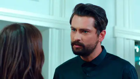 Nueva discusión entre Zeynep y Alihan: “¿Me estás amenazando?” Nueva discusión entre Zeynep y Alihan: “¿Me estás amenazando?”