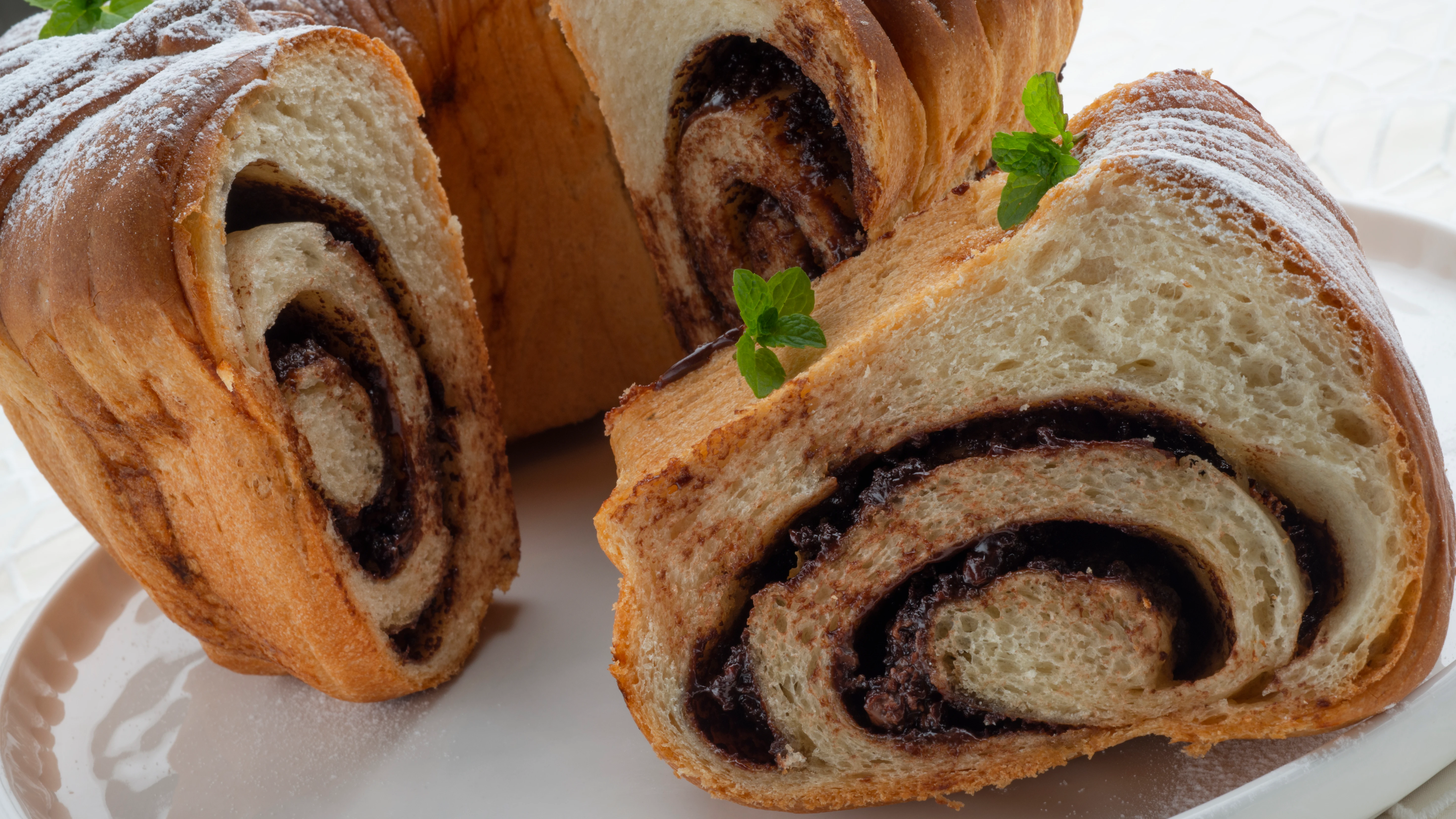 Pan turco relleno de chocolate, receta de Joseba Arguiñano Pan turco relleno de chocolate, receta de Joseba Arguiñano