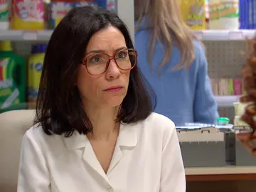 El tenso encontronazo entre Nieves y Manolita llega al límite: “Algo entre nosotras se ha roto” El tenso encontronazo entre Nieves y Manolita llega al límite: “Algo entre nosotras se ha roto”