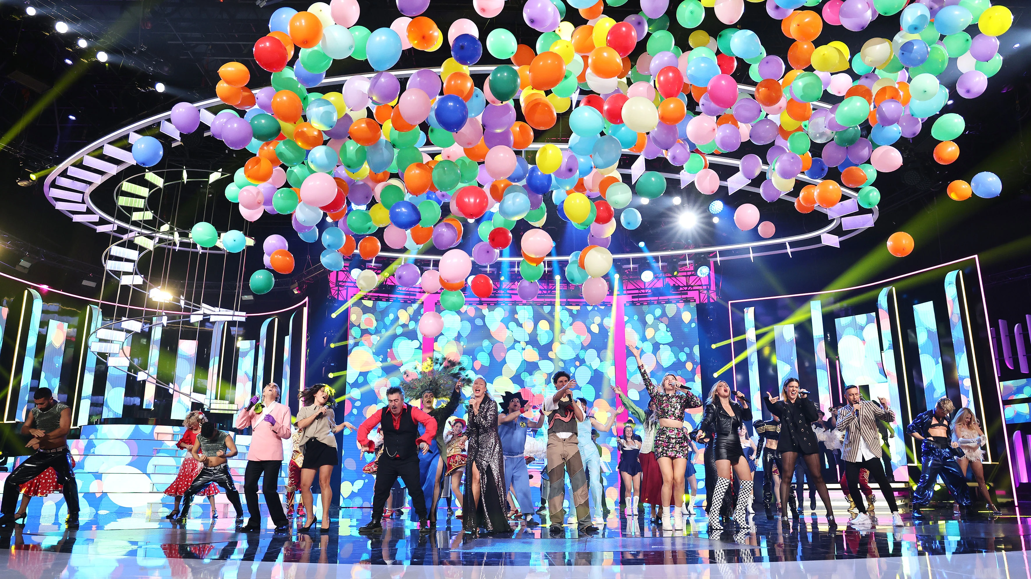 El espectacular arranque de ‘Tu cara me suena 10’: ¡Un show lleno de color para recibir a los nuevos concursantes! El espectacular arranque de ‘Tu cara me suena 10’: ¡Un show lleno de color para recibir a los nuevos concursantes!