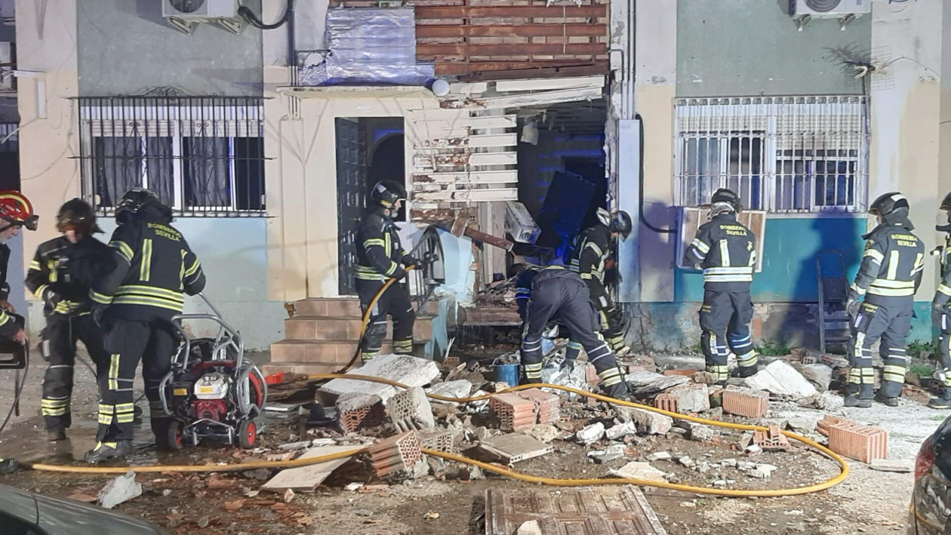 Dos Heridos Y Un Piso Completamente Siniestrado Tras Una Explosión En ...