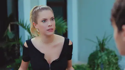 ¡Yildiz abandona la mansión Argun!: La traición de Sengül provoca su marcha ¡Yildiz abandona la mansión Argun!: La traición de Sengül provoca su marcha