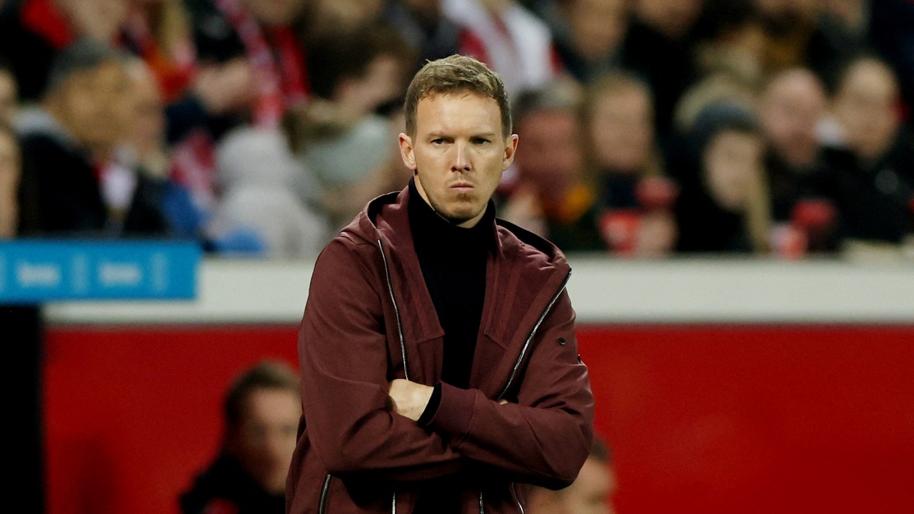 Der FC Bayern München hat Julian Nagelsmann entlassen und Thomas Tuchel verpflichtet Der FC Bayern München hat Julian Nagelsmann entlassen und Thomas Tuchel verpflichtet