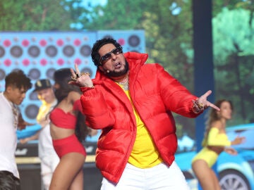 El &lsquo;Feliz&rsquo; estreno de Agust&iacute;n Jim&eacute;nez como Chimbala: &ldquo;&iexcl;Dame mambo!&rdquo; 