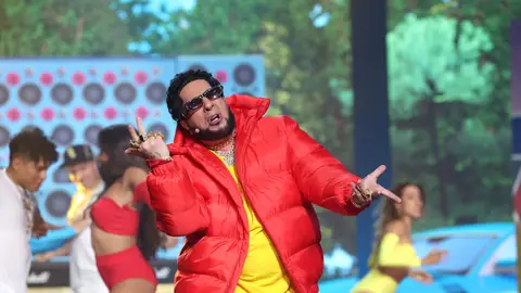 El ‘Feliz’ estreno de Agustín Jiménez como Chimbala: “¡Dame mambo!” El ‘Feliz’ estreno de Agustín Jiménez como Chimbala: “¡Dame mambo!”