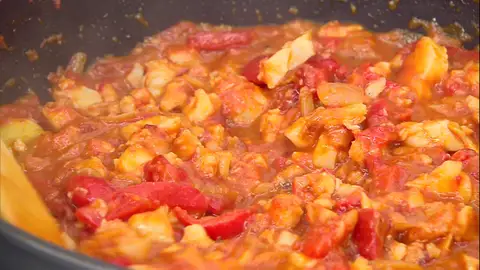 Agrega el bacalao y cocínalo Agrega el bacalao y cocínalo