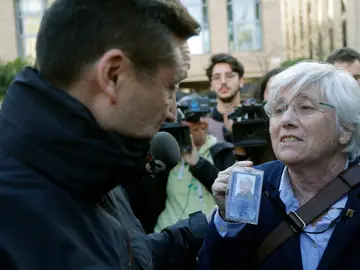 Clara Ponsatí es detenida en Barcelona Clara Ponsatí es detenida en Barcelona