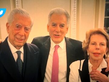 Así ha celebrado Mario Vargas Llosa su 87 cumpleaños, el primero en ocho años separado de Isabel Preysler