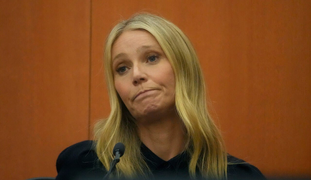 Gwyneth Paltrow testificando en el juicio por un accidente de esquí