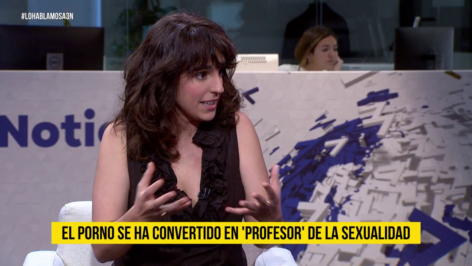 Carmela del Moral, sobre el papel de la pornografía cada vez más violenta: 