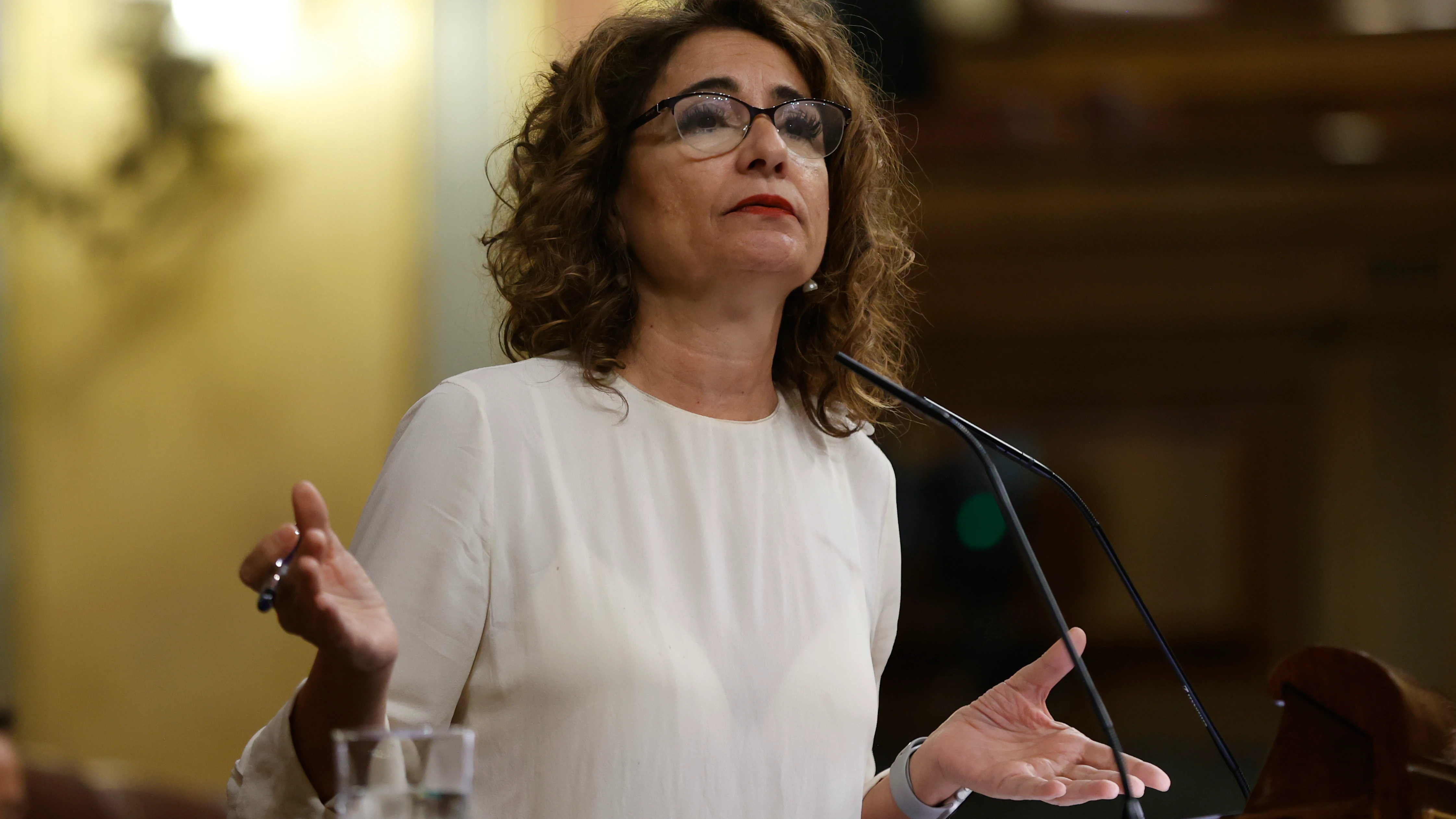La ministra de Hacienda, Mar&iacute;a Jes&uacute;s Montero
