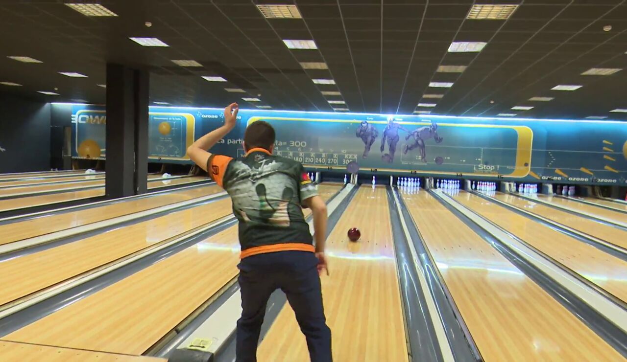 La hazaña de Juanjo: Representará a España en el europeo de 'bowling'