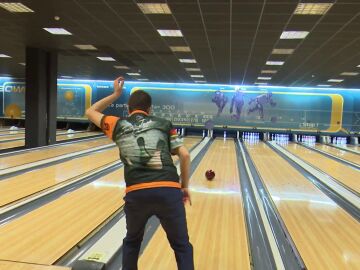 La hazaña de Juanjo: Representará a España en el europeo de 'bowling'