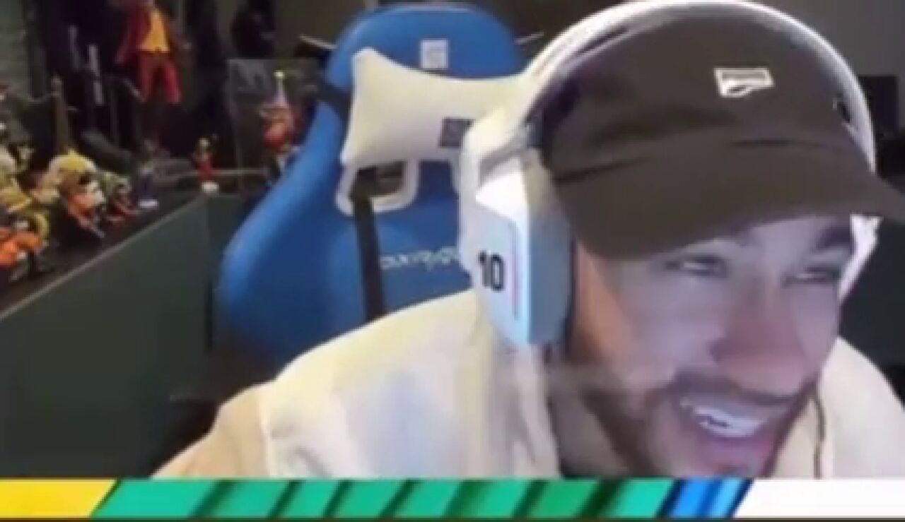 Polémica por la reacción de Neymar al perder un millón de euros jugando al póker online