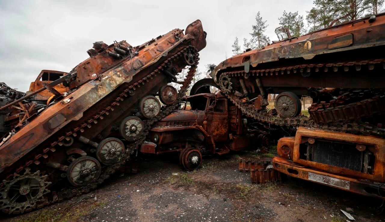 Un tanque ruso destrozado en Donetsk