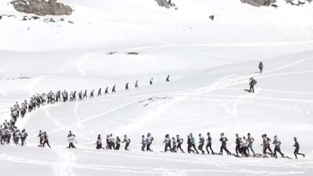 Picos Snow Running, carrera con raquetas por los Picos de Europa Picos Snow Running, carrera con raquetas por los Picos de Europa
