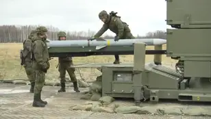 Así es la batería de misiles española que defiende los cielos de Letonia ante un posible ataque ruso 