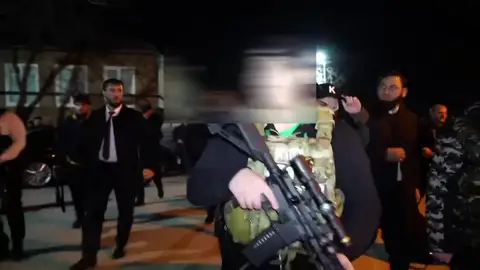 Dos muertos tras un ataque a una comisaría en Chechenia, Rusia Dos muertos tras un ataque a una comisaría en Chechenia, Rusia