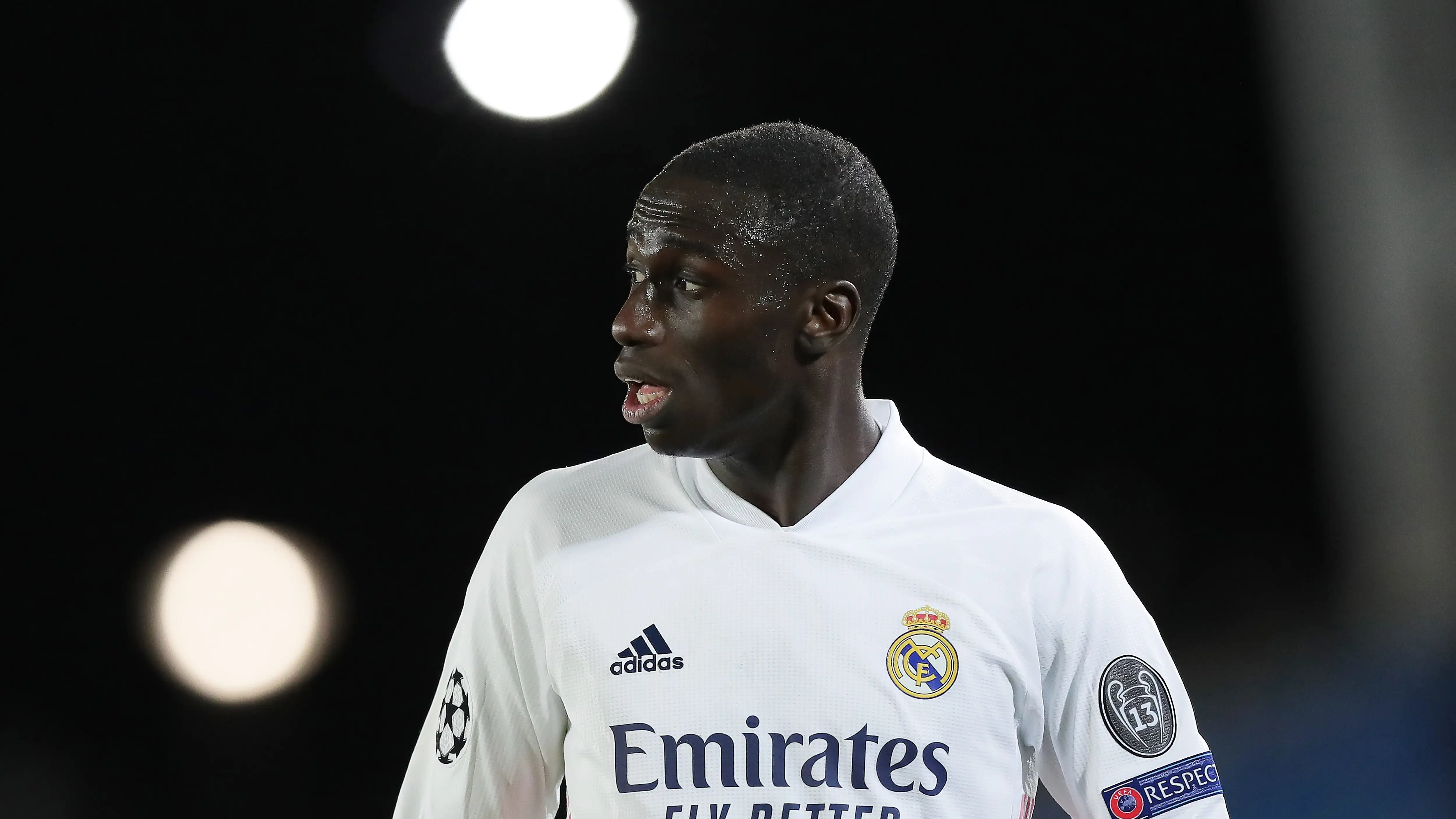 Ferland Mendy en un partido con el Real Madrid Ferland Mendy en un partido con el Real Madrid