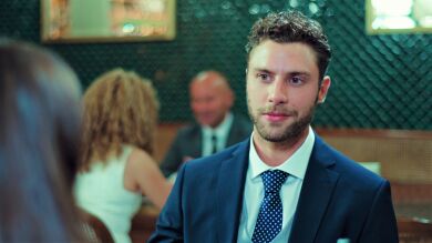 Cem le pide a Zeynep que vuelva a trabajar con él… ¿Aceptará?