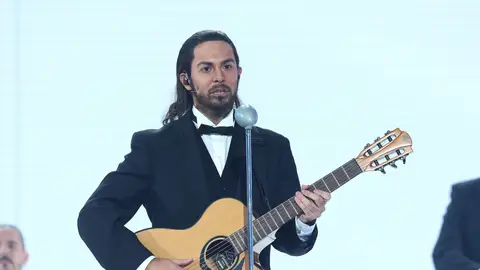 Alfred García pone alma y corazón a ‘La flaca’ como Jarabe de Palo Alfred García pone alma y corazón a ‘La flaca’ como Jarabe de Palo