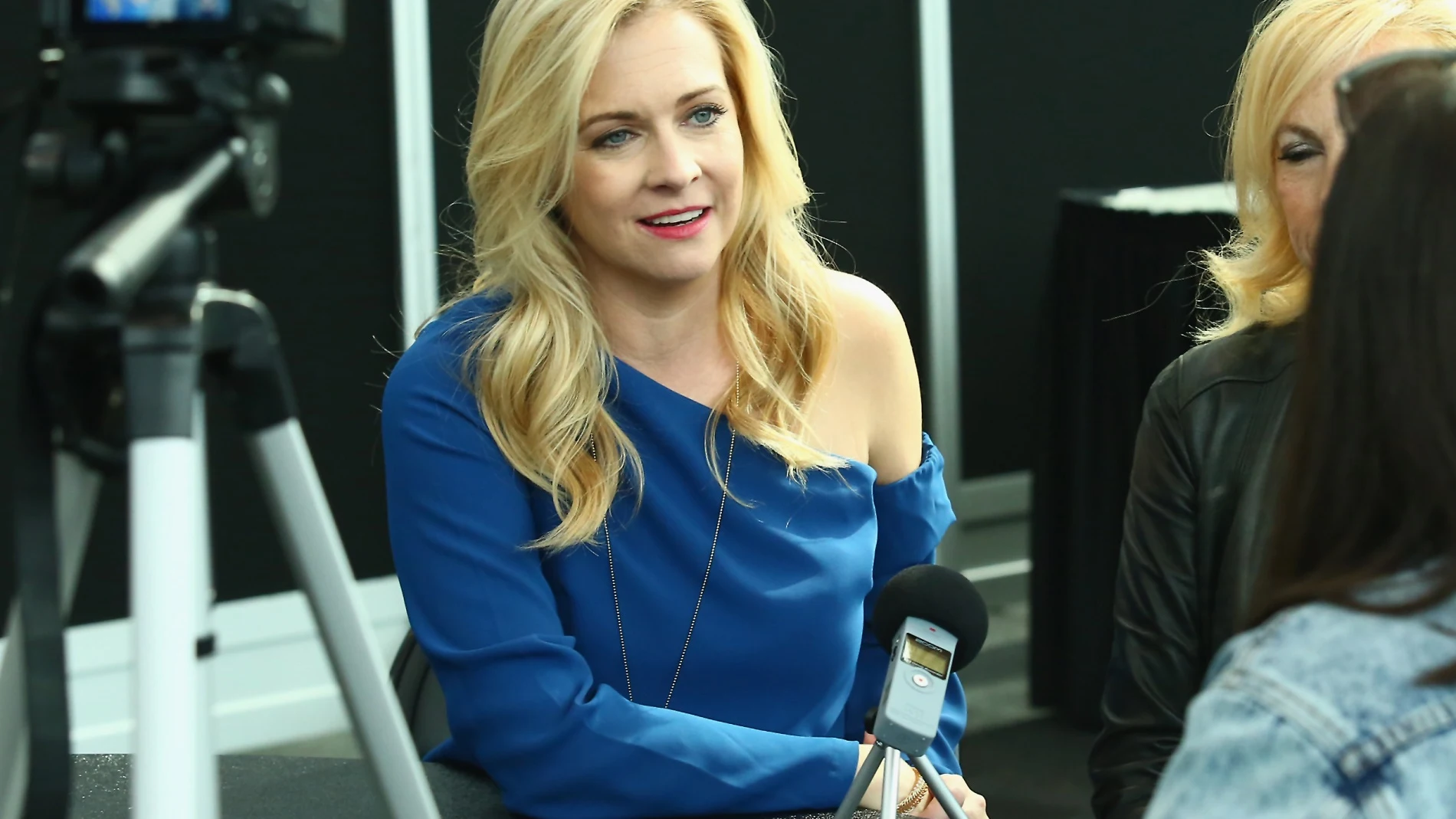 Melissa Joan Hart