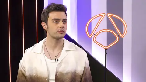 Visita de Yiğit Koçak, Ömer en 'Hermanos' Visita de Yiğit Koçak, Ömer en 'Hermanos'