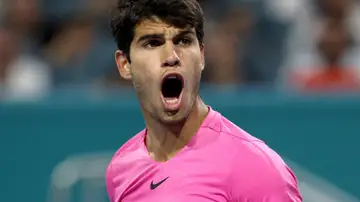 Carlos Alcaraz celebra un punto ante Fritz en los cuartos de final del torneo de Miami Carlos Alcaraz celebra un punto ante Fritz en los cuartos de final del torneo de Miami