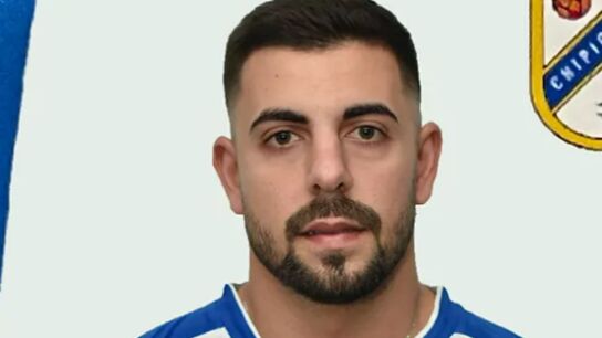 Paco Naval, jugador de 24 a&ntilde;os del Chipiona CF 
