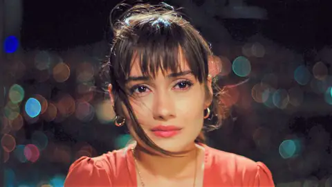 Avance del próximo capítulo de ‘Pecado Original’: Zeynep desolada ante el desplante de Alihan Avance del próximo capítulo de ‘Pecado Original’: Zeynep desolada ante el desplante de Alihan