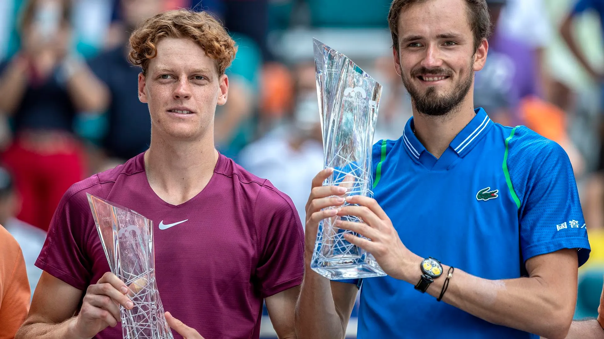Medvedev junto a Sinner tras la final en Miami Medvedev junto a Sinner tras la final en Miami