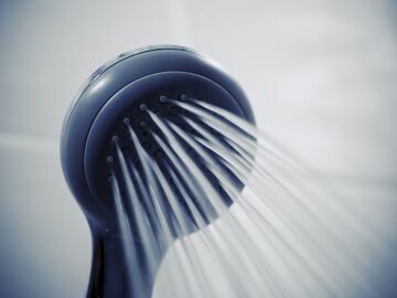 Imagen de archivo de una ducha