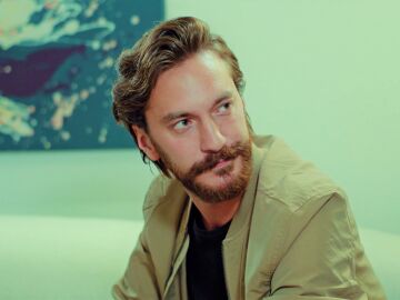 Ender y Caner conocen a Kemal: &iexcl;El exmarido de Yildiz!
