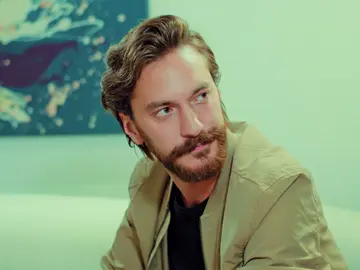 Ender y Caner conocen a Kemal: ¡El exmarido de Yildiz! Ender y Caner conocen a Kemal: ¡El exmarido de Yildiz!