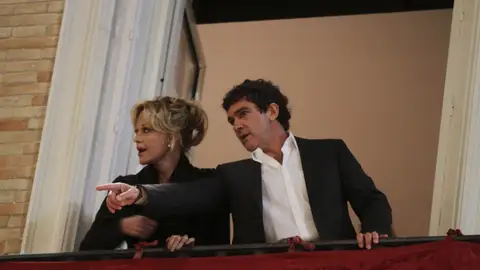 Melanie Griffith y Antonio Banderas en la Semana Santa de Málaga Melanie Griffith y Antonio Banderas en la Semana Santa de Málaga