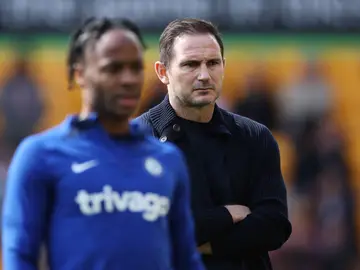 Lampard dirigiendo al Chelsea en su segunda etapa como técnico blue Lampard dirigiendo al Chelsea en su segunda etapa como técnico blue