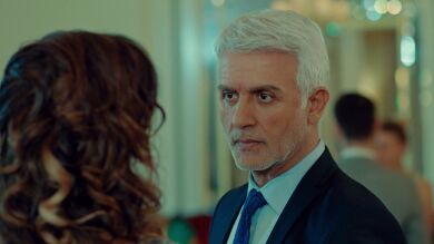 Halit, arrepentido de su desliz con Ender: “Lo que pasó anoche entre nosotros fue un error”